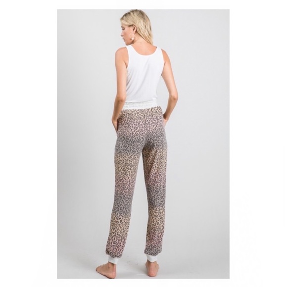 🤎LAST1️⃣🤎Adorable Trendy Leopard Ombré Comfy Jogger Style Pants - Picture 7 of 8
